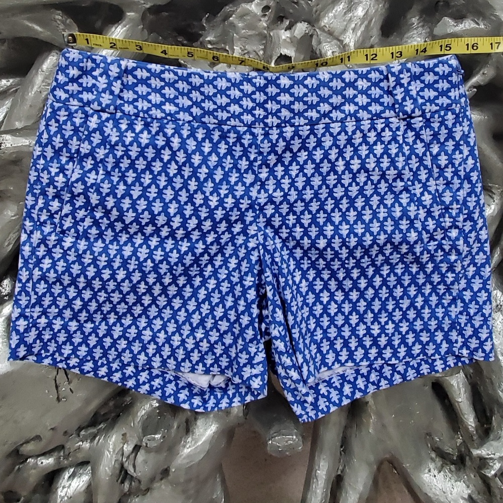 J.Crew 5" City Fit Stretch Side Zip - Size 6